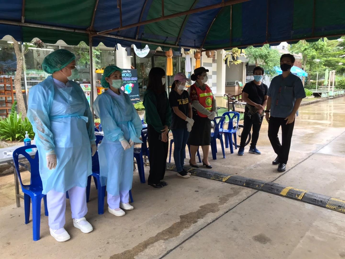 Vice President for Student Quality has welcomed our newbies by provided guidance on preparing and creating a safe environment and all of our workspaces during the pandemic.