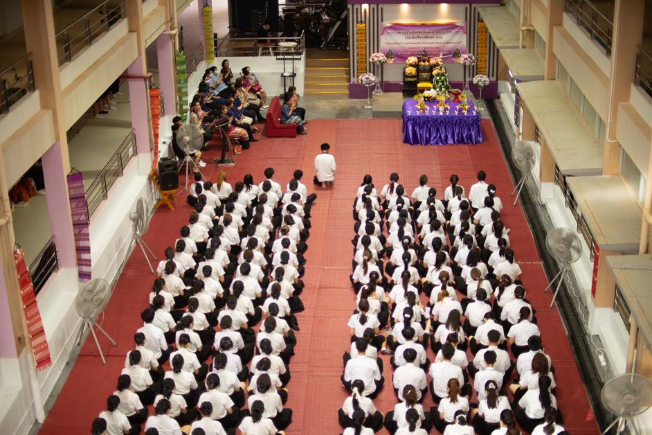 Thai Blessing Ceremony for freshmen at School of Nursing