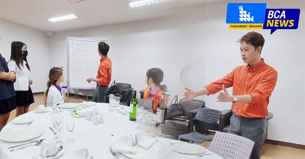 The tourism and Management program equips students with the necessary skills for professional training and cooperative education.
