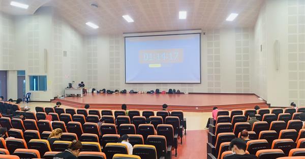 The School of Liberal Arts Language Center conducted training and testing for "English for Undergraduates" in May 2024.