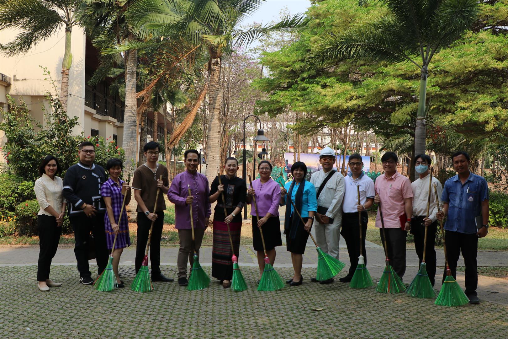 บุคลากร_คณะวิทยาการจัดการและสารสนเทศศาสตร์