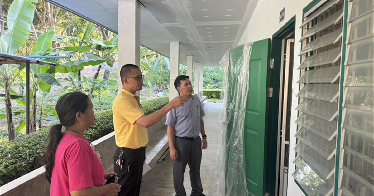 ปรับปรุงอาคารหอพัก มพ. (หอเขียว)