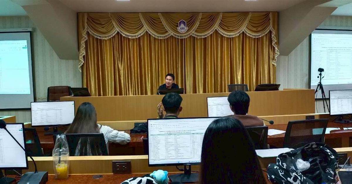 กองกิจการนิสิต จัดปฐมนิเทศนิสิตจ้างงาน