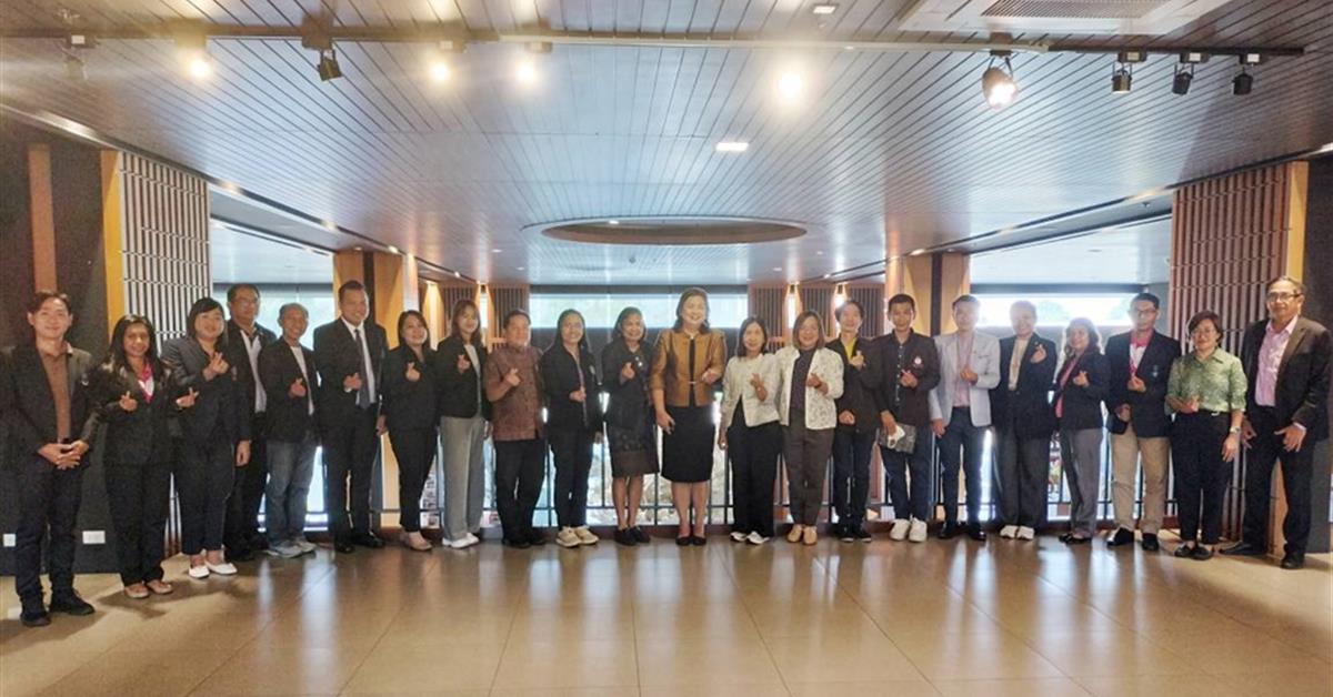 คณะสาธารณสุขศาสตร์ โดย ผู้ช่วยศาสตราจารย์ ดร. สมคิด จูหว้า (คณบดีคณะสาธารณสุขศาสตร์) เข้าร่วมการประชุมสามัญประจำปีสภาคณบดีคณะสาธารณสุขศาสตร์แห่งประเทศไทย