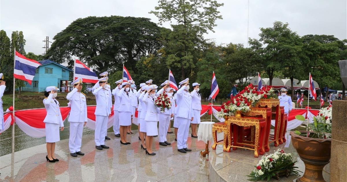 ม.พะเยา ร่วมพิธีวางพานพุ่มฯ น้อมรำลึกวันคล้ายวันพระราชสมภพครบ 120 ปี “สมเด็จย่า”
