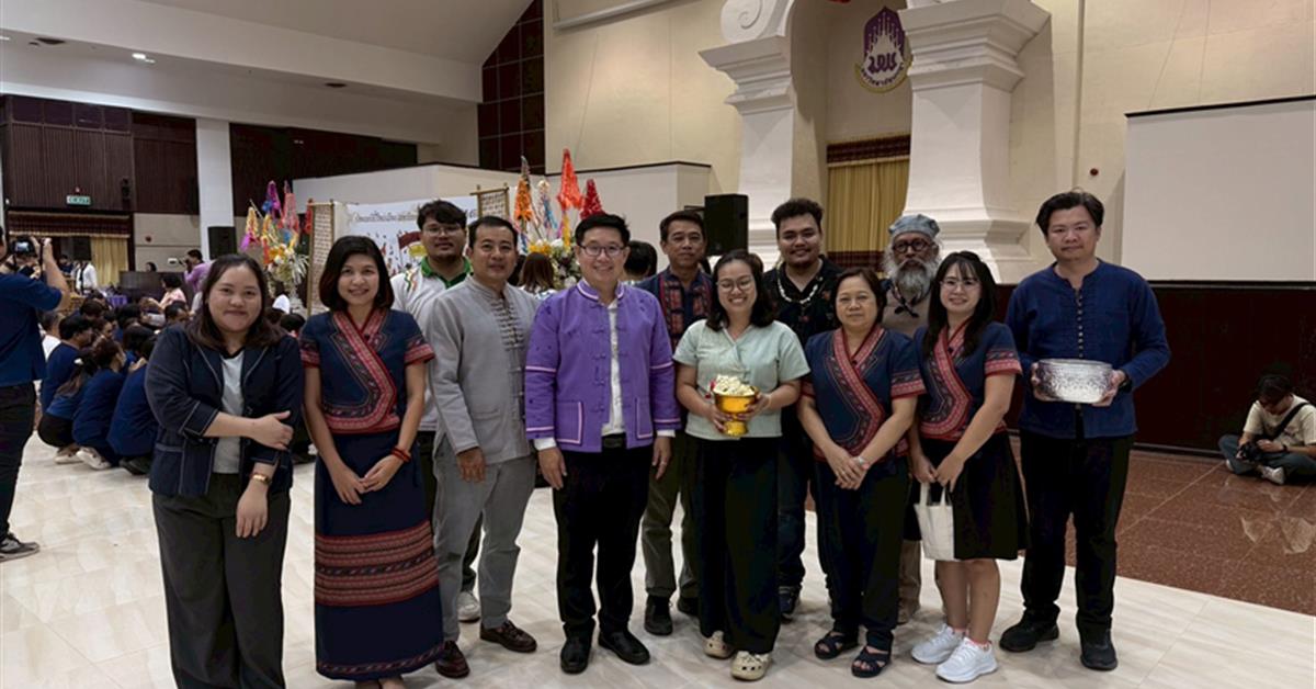 คณะสถาปัตยกรรมศาสตร์และศิลปกรรมศาสตร์ เข้าร่วมประเพณีปี๋ใหม่เมือง 