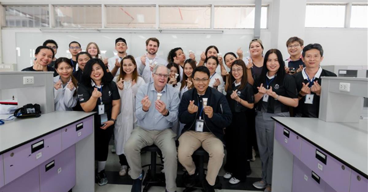 คณะเภสัชศาสตร์ ม.พะเยา จัด COSMETIC WORKSHOP “Aroma Hand Cream” ต้อนรับนักศึกษาเภสัชศาสตร์จาก University of Utah