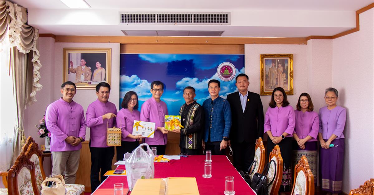 คณะศิลปศาสตร์มอบผลงานสื่อนวัตกรรมจากการบูรณาการพันธกิจวิชาการและบริการวิชาการ