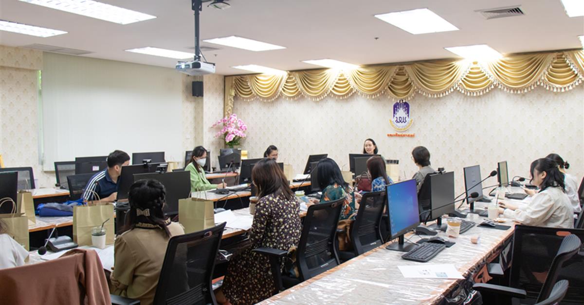 ศูนย์ภาษา คณะศิลปศาสตร์ จัดโครงการพัฒนาเครื่องมือในการวัดและประเมินผลการเรียนรู้ รายวิชาภาษาอังกฤษ หมวดรายวิชาศึกษาทั่วไป 3 รายวิชา