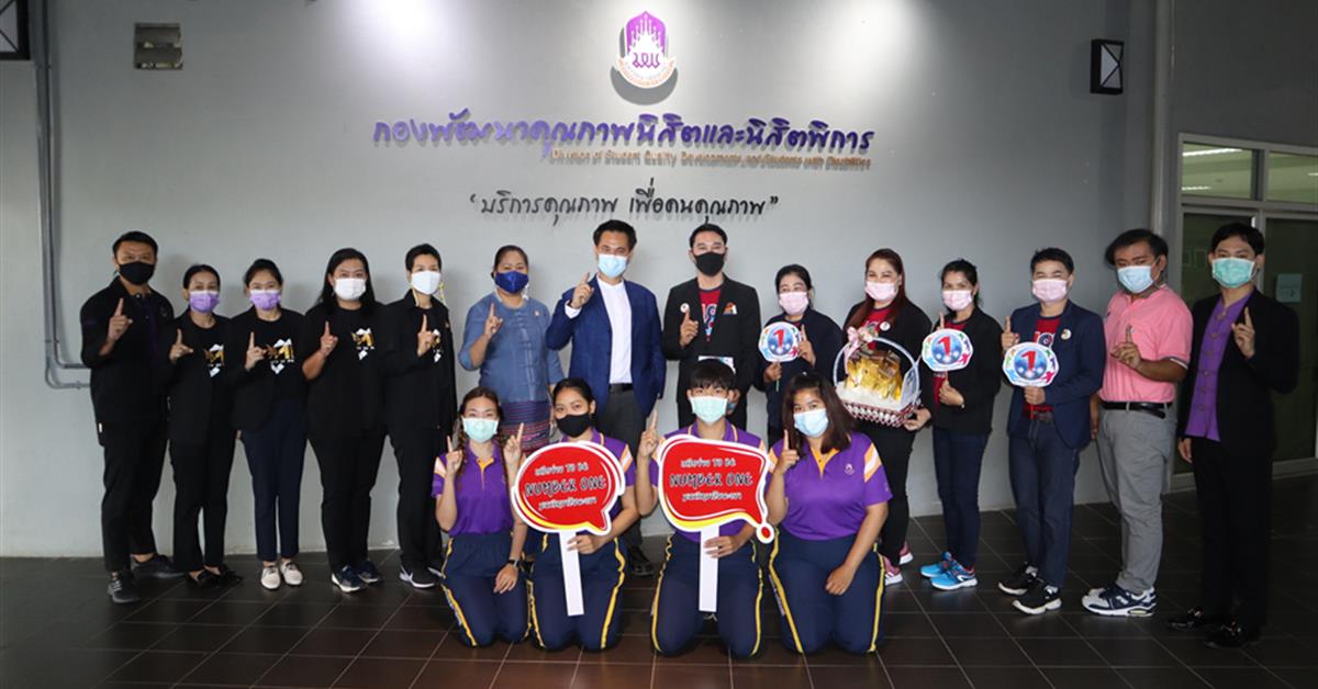 บุคลากรกองพัฒนาคุณภาพนิสิตและนิสิตพิการ  ต้อนรับคณะศึกษาดูงานบริษัท ซูมิโตโม อีเล็คตริก  ไวริ่ง ซิสแต็มส์ (ประเทศไทย) จำกัด