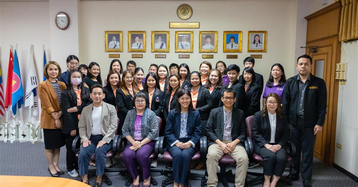 คณะศิลปศาสตร์จัดโครงการพัฒนาบุคลากรสายสนับสนุนคณะศิลปศาสตร์ กิจกรรมที่ 3 “EdPEx Improvement Plan และการจัดทำงานวิจัย R2R”