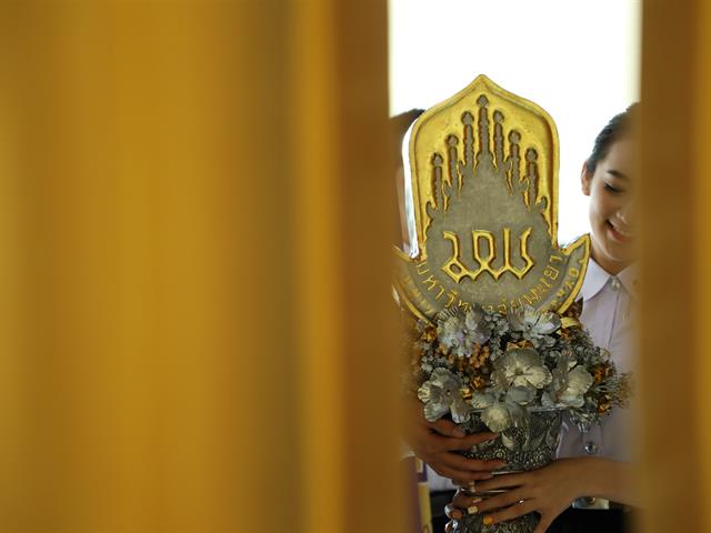 คณะทันตแพทยศาสตร์ขอแสดงความยินดีกับบุคลากรและนิสิตคณะทันตแพทย์ที่ได้รับรางวัลในพิธีไหว้ครู,และพิธีมอบรางวัลนิสิตเกียรติยศ,ประจำปีการศึกษา,2562