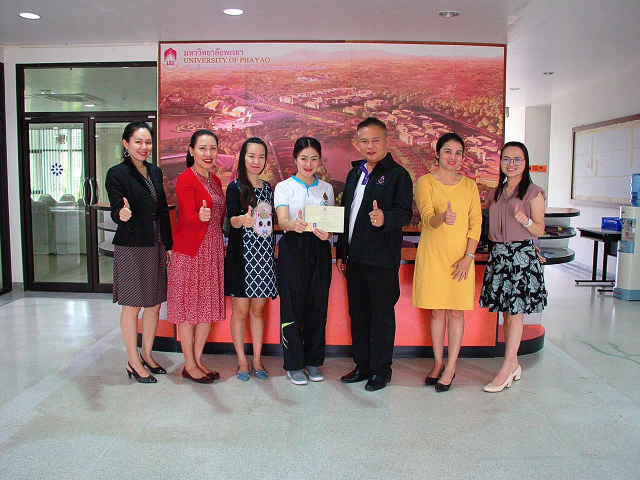 วิทยาเขตเชียงรายร่วมแสดงความยินดีกับนิสิต,กศ.ม.,ที่ได้รับใบประกอบวิชาชีพครู