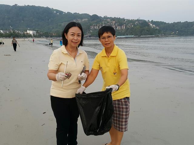 มหาวิทยาลัยพะเยา,ลงพื้นที่จัดทำกิจกรรม,CSR,รณรงค์เก็บขยะชายหาด