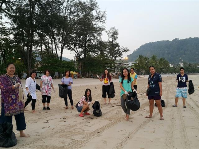 มหาวิทยาลัยพะเยา,ลงพื้นที่จัดทำกิจกรรม,CSR,รณรงค์เก็บขยะชายหาด