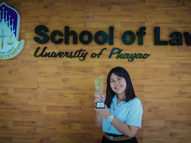 คณะนิติศาสตร์,คว้าอันดับ,1,ในระดับภาค,5