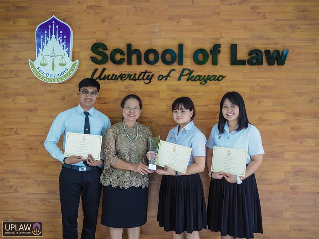 คณะนิติศาสตร์,คว้าอันดับ,1,ในระดับภาค,5