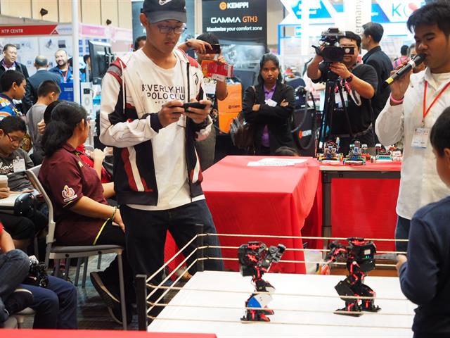 นักเรียนโรงเรียนสาธิตม.พะเยา,เข้าร่วมการแข่งขันหุ่นยนต์,Asia,Didac,Robotic,Competition,2019