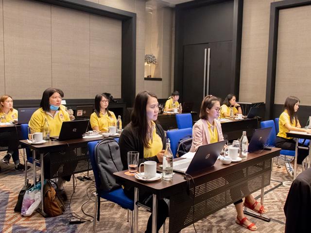 คณะศิลปศาสตร์จัดโครงการพัฒนาบุคลากรสายสนับสนุน “การวิเคราะห์ค่างานและการเขียนแบบประเมินค่างานเพื่อกำหนดตำแหน่งที่สูงขึ้น”