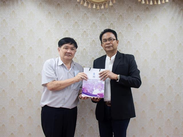 คณะศิลปศาสตร์ จัดประชุมแลกเปลี่ยนความคิดเห็นการประเมินคุณภาพการศึกษา AUN QA หลักสูตรศิลปศาสตรบัณฑิต สาขาวิชาภาษาไทย