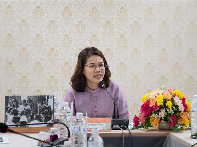 คณะศิลปศาสตร์ จัดประชุมแลกเปลี่ยนความคิดเห็นการประเมินคุณภาพการศึกษา AUN QA หลักสูตรศิลปศาสตรบัณฑิต สาขาวิชาภาษาไทย