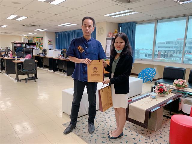คณะศิลปศาสตร์ จัดโครงการพัฒนาบุคลากรสายสนับสนุน กิจกรรมที่ 2 การพัฒนาศักยภาพหัวหน้างาน