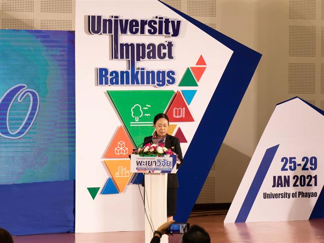 คณะศิลปศาสตร์ รับรางวัลเหรียญเงิน โครงการ 1 คณะ 1 ชุมชนนวัตกรรม ในงานประชุมวิชาการระดับชาติ พะเยาวิจัย ครั้งที่ 10
