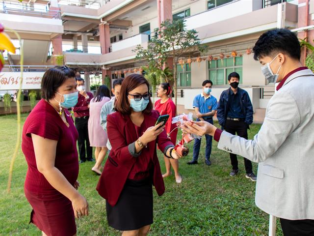 คณะศิลปศาสตร์จัดพิธีไหว้สิ่งศักดิ์สิทธิ์ เสริมความเป็นสิริมงคลเนื่องในโอกาสวันตรุษจีน 2564
