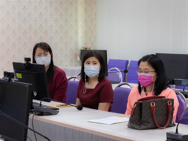 การลงนามสัญญานวัตกรรมการเรียนการสอน คณะศิลปศาสตร์ มหาวิทยาลัยพะเยา