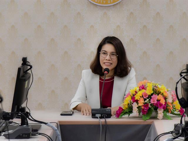 การลงนามสัญญานวัตกรรมการเรียนการสอน คณะศิลปศาสตร์ มหาวิทยาลัยพะเยา
