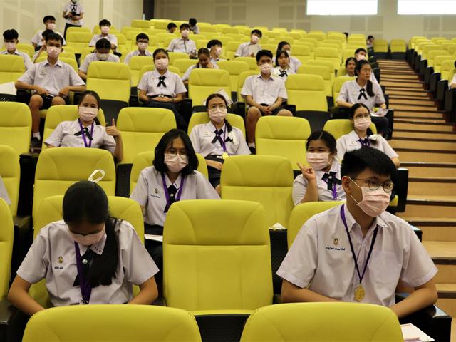 พิธีจบหลักสูตรปัจฉิมนิเทศนักเรียนระดับชั้นมัธยมศึกษาปีที่ 6 พิธีคุรุมุทิตา ศิษยาลัย ประจำปีการศึกษา 2563 รุ่นที่ 7