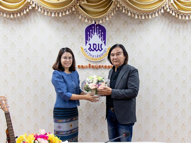 คณะศิลปศาสตร์ จัดโครงการพัฒนานิสิตระดับบัณฑิตศึกษา กิจกรรมที่ 7 วิทยานิพนธ์พัฒนา