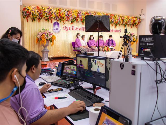 คณะศิลปศาสตร์ จัดกิจกรรมเตรียมความพร้อมด้านวิชาการและทักษะการใช้ชีวิตในมหาวิทยาลัย ของนิสิตชั้นปีที่ 1 คณะศิลปศาสตร์ (Pre-U) ออนไลน์