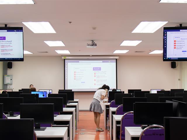ศูนย์ภาษาคณะศิลปศาสตร์ จัดทดสอบวัดระดับความรู้ภาษาอังกฤษ สำหรับคณะผู้บริหารและบุคลากร คณะเกษตรศาสตร์และทรัพยากรธรรมชาติ