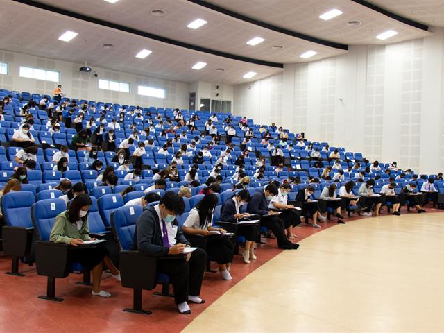 ศูนย์ภาษา คณะศิลปศาสตร์ จัดทดสอบวัดความรู้ภาษาอังกฤษ เพื่อประกอบสำเร็จการศึกษา สำหรับนิสิตรหัส 62