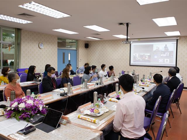 คณะศิลปศาสตร์ ให้การต้อนรับคณะศึกษาดูงานจากโรงพยาบาลเชียงใหม่ ฮอสพิทอล