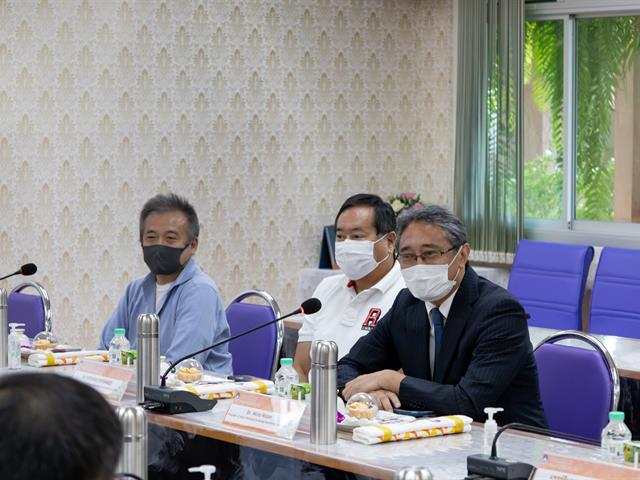 คณะศิลปศาสตร์ ให้การต้อนรับคณะศึกษาดูงานจากโรงพยาบาลเชียงใหม่ ฮอสพิทอล