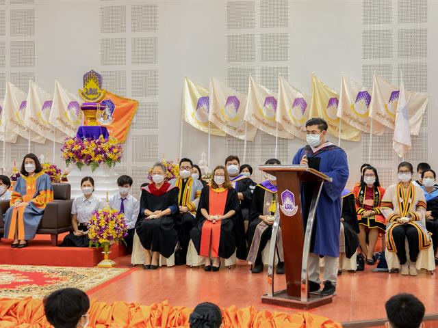 คณะศิลปศาสตร์จัดพิธีไหว้ครู “กราบคุรุปูจา ครูบาอาจารย์เจ้า” ประจำปีการศึกษา ๒๕๖๕