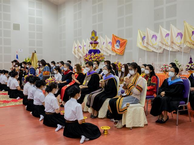 คณะศิลปศาสตร์จัดพิธีไหว้ครู “กราบคุรุปูจา ครูบาอาจารย์เจ้า” ประจำปีการศึกษา ๒๕๖๕