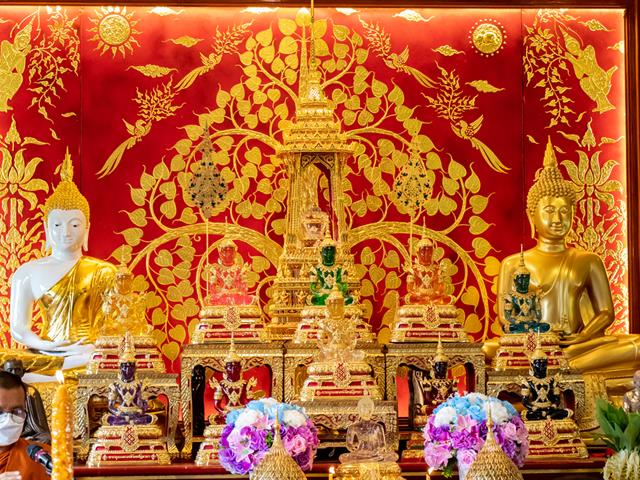 คณะศิลปศาสตร์จัดโครงการถวายเทียนส่องธรรม เนื่องในโอกาสวันอาสาฬหบูชาและวันเข้าพรรษา ๒๕๖๕