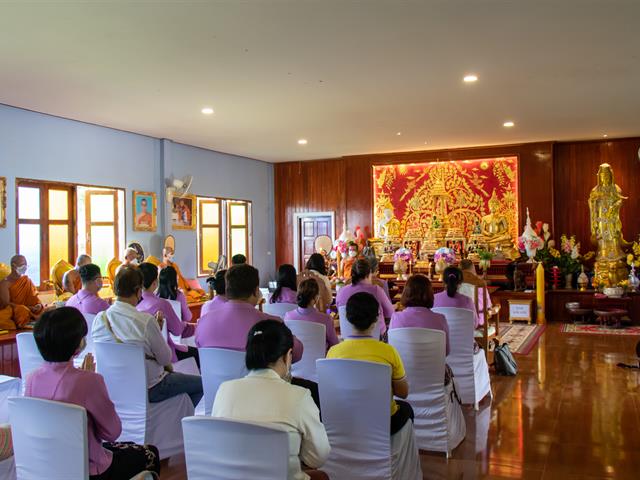 คณะศิลปศาสตร์จัดโครงการถวายเทียนส่องธรรม เนื่องในโอกาสวันอาสาฬหบูชาและวันเข้าพรรษา ๒๕๖๕