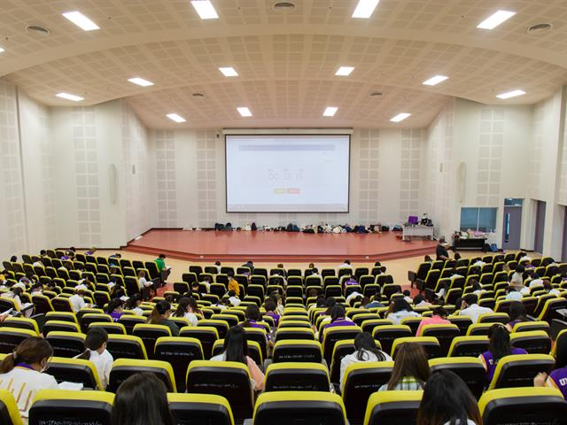 ศูนย์ภาษา คณะศิลปศาสตร์ จัดทดสอบวัดความรู้ภาษาอังกฤษ เพื่อประกอบสำเร็จการศึกษา สำหรับนิสิตรหัส 62 รอบเดือนสิงหาคม 2565
