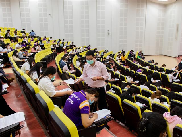 ศูนย์ภาษา คณะศิลปศาสตร์ จัดทดสอบวัดความรู้ภาษาอังกฤษ เพื่อประกอบสำเร็จการศึกษา สำหรับนิสิตรหัส 62 รอบเดือนสิงหาคม 2565