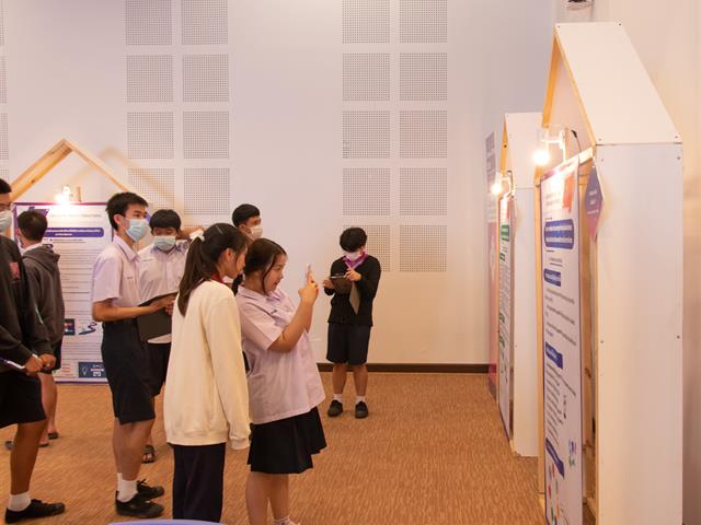 คณะศิลปศาสตร์ คว้า 2 รางวัล จากงาน Show and Share 2022 “นวัตกรรมการสอนอย่างอาจารย์มืออาชีพ”