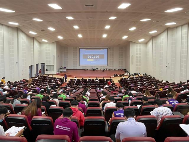 ศูนย์ภาษา คณะศิลปศาสตร์ จัดทดสอบวัดความรู้ภาษาอังกฤษ เพื่อประกอบสำเร็จการศึกษา สำหรับนิสิตรหัส 62 รอบเดือนตุลาคม 2565