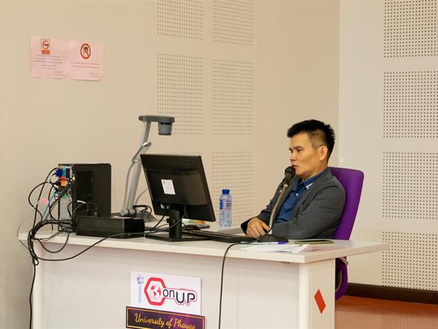 ศูนย์ภาษา คณะศิลปศาสตร์ จัดอบรมเพื่อยกระดับทักษะภาษาอังกฤษ ตามมาตรฐาน CEFR B1  English for Undergraduates (นิสิตรหัส 62) 17-18 ตุลาคม 2565