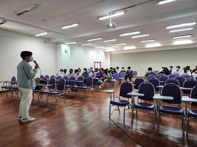บุคลากร_คณะบริหารธุรกิจและนิเทศศาสตร์  