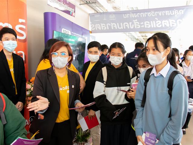 คณะศิลปศาสตร์เข้าร่วมสัมมนาครูแนะแนว การรับเข้าศึกษาของมหาวิทยาลัยพะเยา และเข้าร่วมกิจกรรม UP Open House เปิดบ้านวิชาการ ประจำปีการศึกษา 2566
