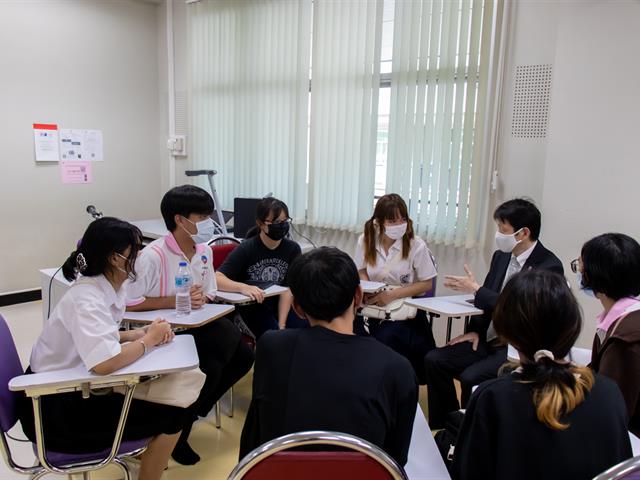 คณะศิลปศาสตร์ให้การต้อนรับกงสุลใหญ่ สถานกงสุลใหญ่ญี่ปุ่น ณ นครเชียงใหม่