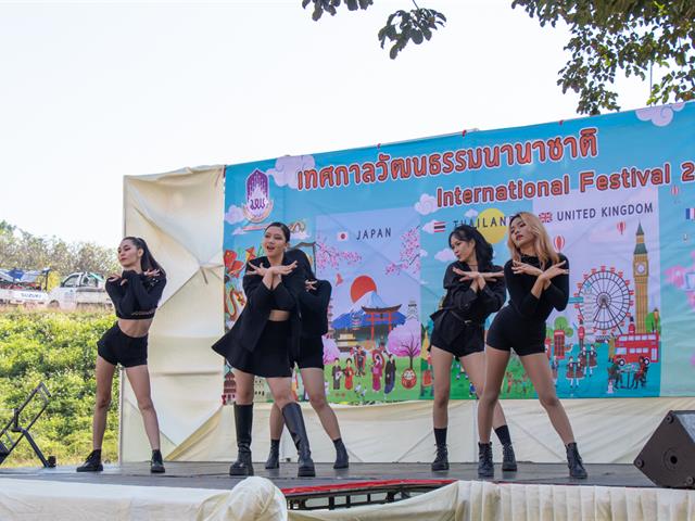 คณะศิลปศาสตร์จัดโครงการเทศกาลวัฒนธรรมนานาชาติ (International Festival) ประจำปี 2565